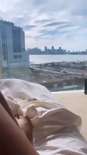 Tommie Lee feet photo 8