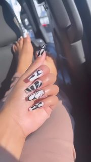 Tommie Lee feet photo 4