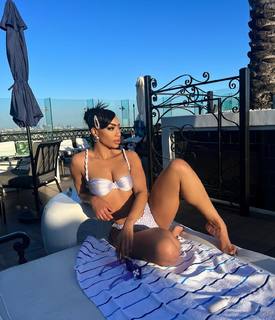 Tommie Lee feet photo 19