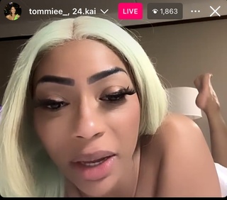 Tommie Lee feet photo 12