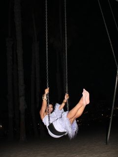 Tommie Lee feet photo 7