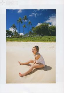 Tomomi Itano feet photo 19