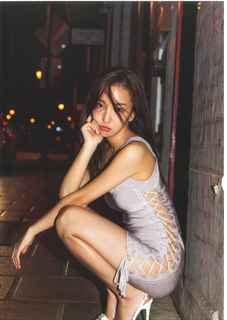 Tomomi Itano feet photo 18