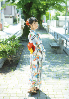 Tomori Kusunoki feet photo 10