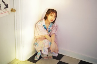 Tomori Kusunoki feet photo 10