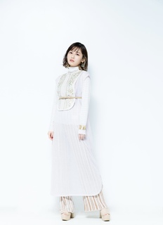 Tomori Kusunoki feet photo 9