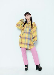 Tomori Kusunoki feet photo 12