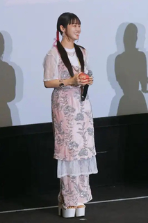 Tomori Kusunoki feet photo 9