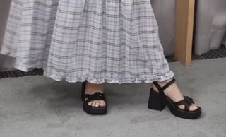 Tomori Kusunoki feet photo 17