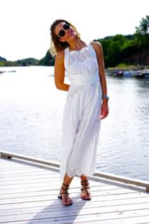 Tone Damli Aaberge feet photo 3