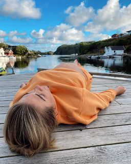 Tone Damli Aaberge feet photo 11