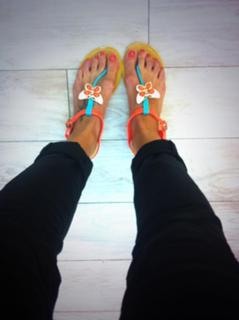 Toni Acosta feet photo 4