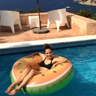 Toni Acosta feet photo 15