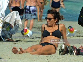 Toni Acosta feet photo 16