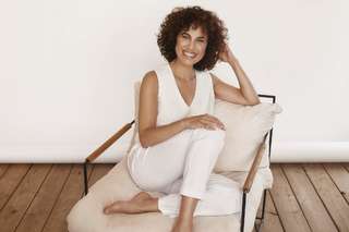 Toni Acosta feet photo 18