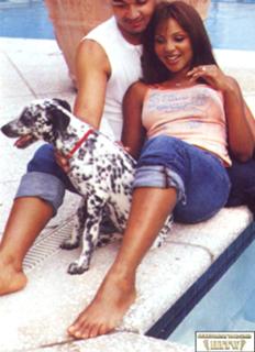 Toni Braxton feet photo thumbnail