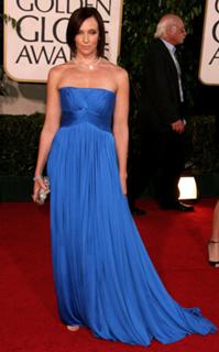 Toni Collette feet photo thumbnail