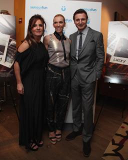 Toni Collette feet photo thumbnail