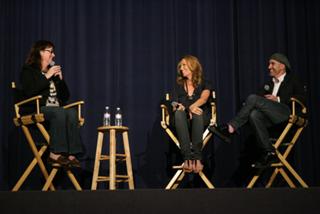 Toni Collette feet photo thumbnail