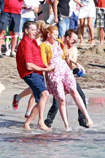 Toni Collette feet photo thumbnail