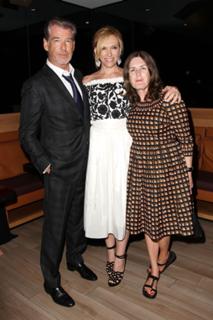 Toni Collette feet photo thumbnail