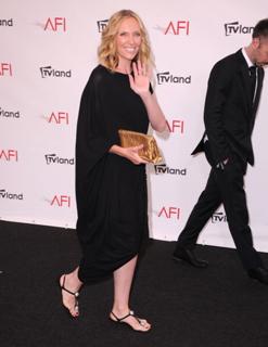 Toni Collette feet photo thumbnail