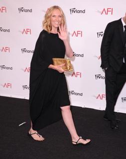 Toni Collette feet photo thumbnail