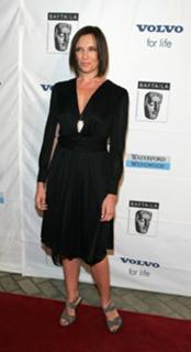 Toni Collette feet photo thumbnail