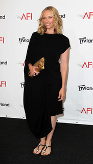 Toni Collette feet photo thumbnail
