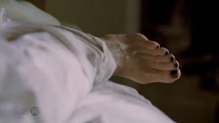 Toni Collette feet photo thumbnail