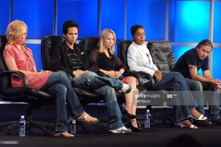 Toni Collette feet photo thumbnail