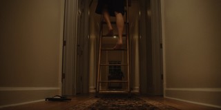 Toni Collette feet photo thumbnail