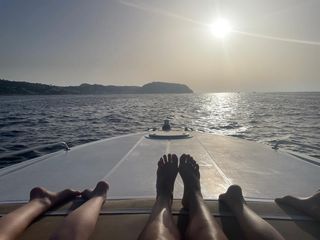 Toni Collette feet photo thumbnail