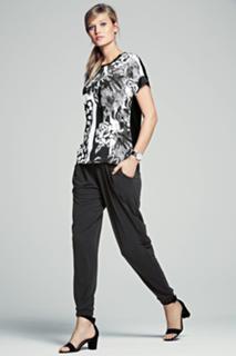 Toni Garrn feet photo thumbnail