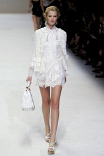 Toni Garrn feet photo thumbnail