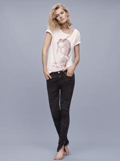 Toni Garrn feet photo thumbnail