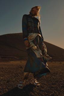 Toni Garrn feet photo thumbnail