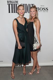 Toni Garrn feet photo thumbnail