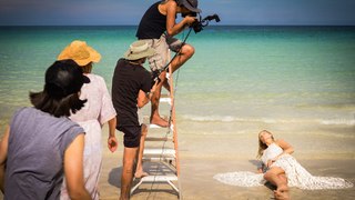 Toni Garrn feet photo thumbnail