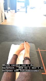 Toni Garrn feet photo thumbnail