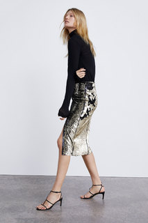 Toni Garrn feet photo thumbnail