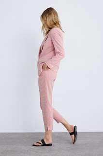 Toni Garrn feet photo thumbnail