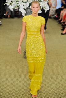 Toni Garrn feet photo thumbnail