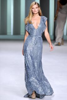 Toni Garrn feet photo thumbnail