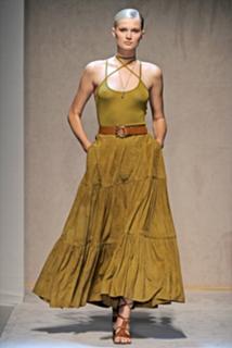 Toni Garrn feet photo thumbnail