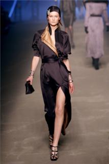 Toni Garrn feet photo thumbnail