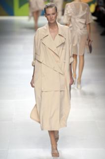 Toni Garrn feet photo thumbnail