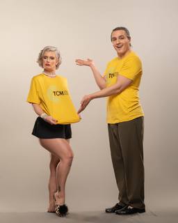 Toni Rossall feet photo thumbnail