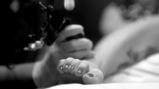 Toni Rossall feet photo thumbnail