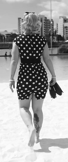 Toni Rossall feet photo thumbnail